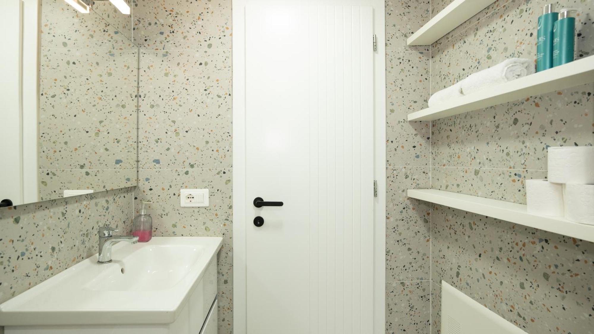 Urbanretreat Apartment Tiranë Luaran gambar
